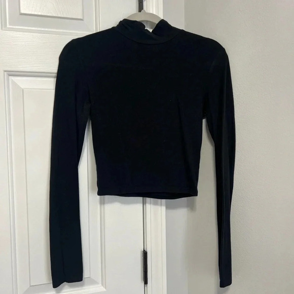 BLACK TOPSHOP crop top - Picture 1 of 3